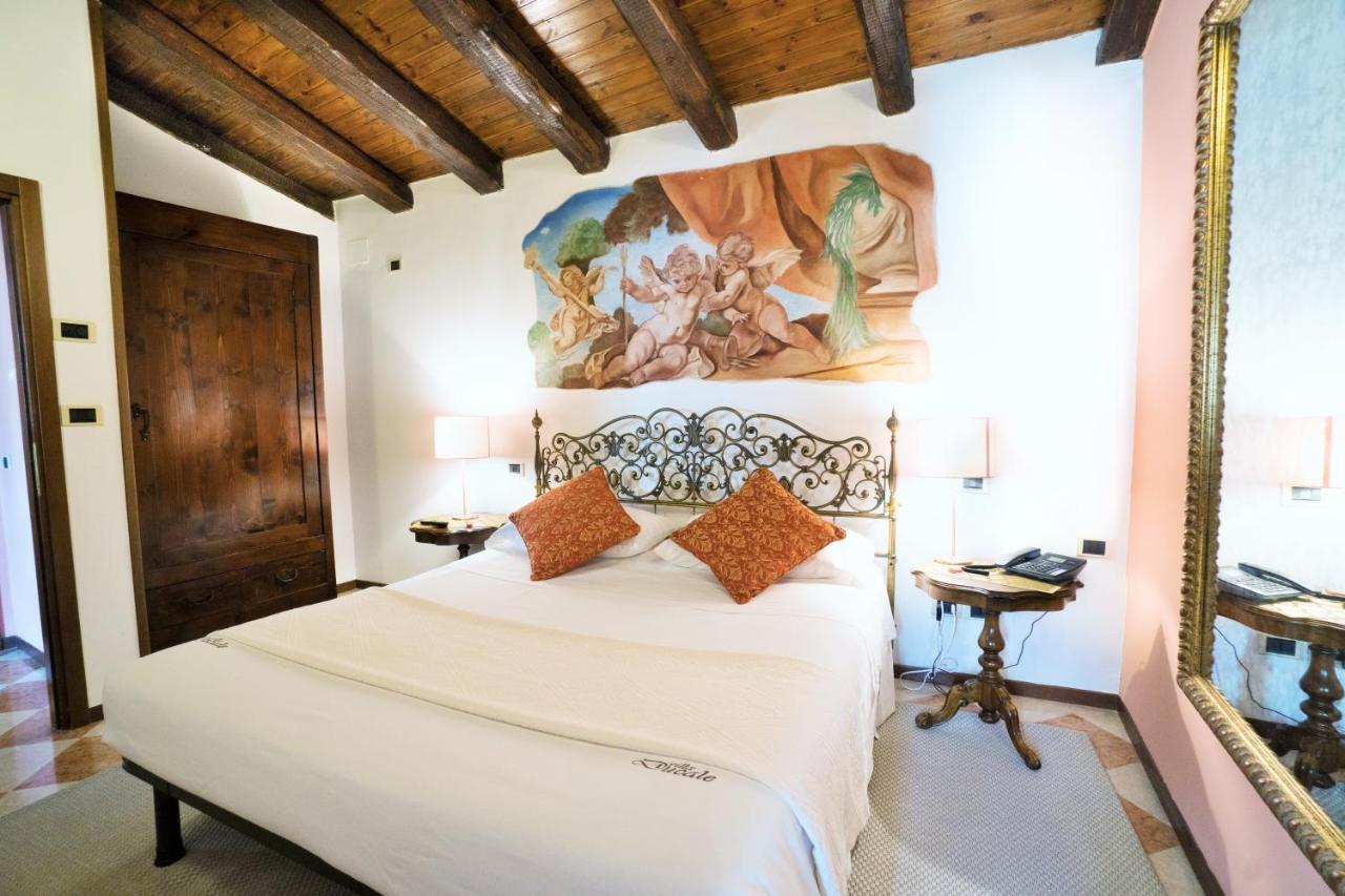 Villa Ducale Hotel & Ristorante Доло Екстериор снимка