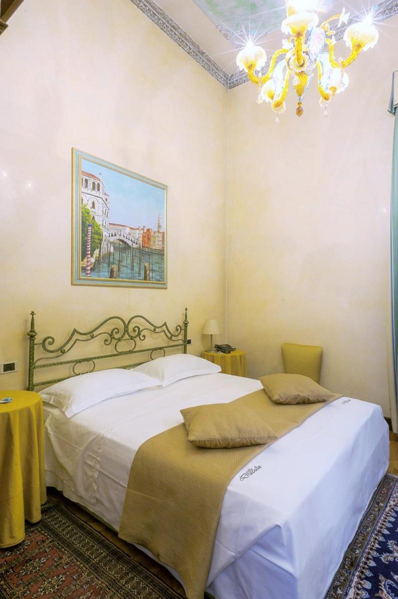 Villa Ducale Hotel & Ristorante Доло Екстериор снимка