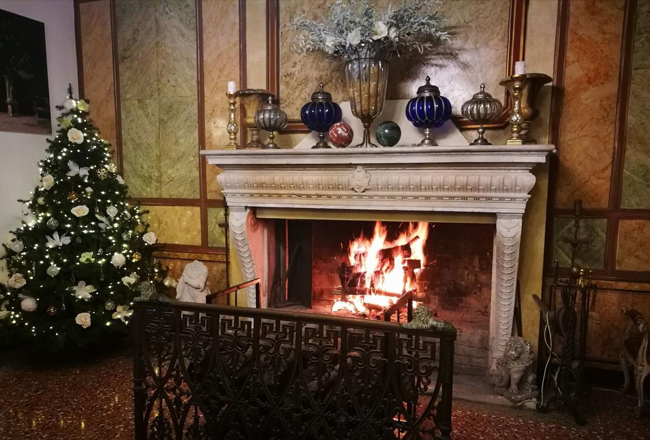 Villa Ducale Hotel & Ristorante Доло Екстериор снимка