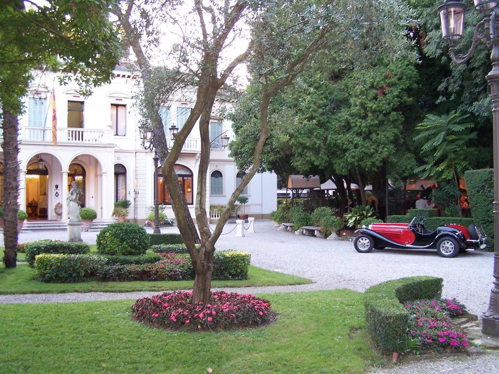 Villa Ducale Hotel & Ristorante Доло Екстериор снимка