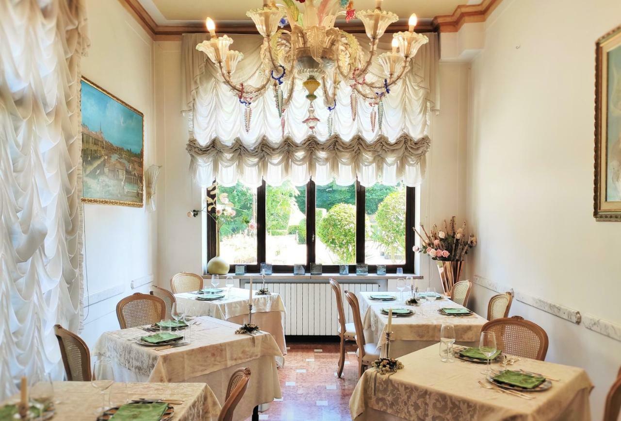 Villa Ducale Hotel & Ristorante Доло Екстериор снимка