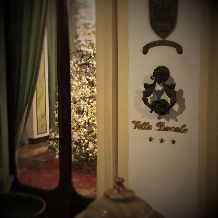 Villa Ducale Hotel & Ristorante Доло Екстериор снимка